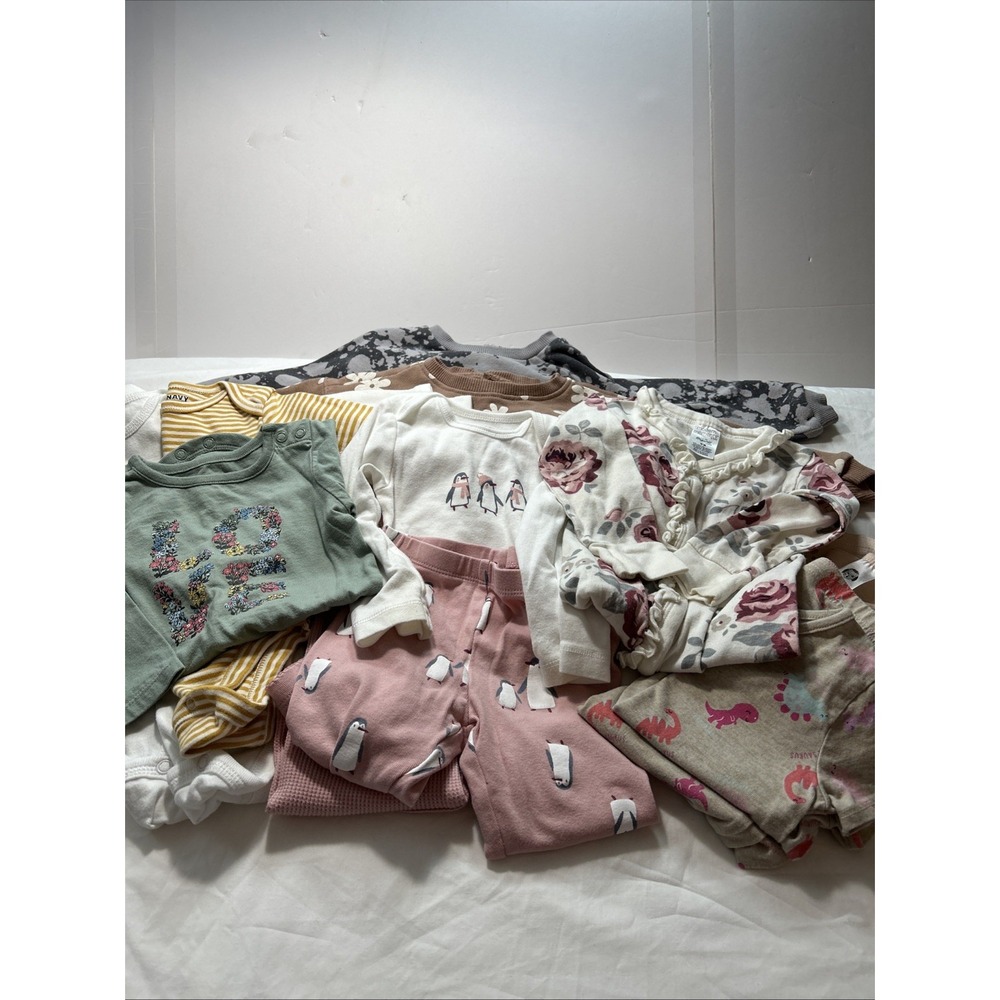 Baby Girl 12 Mo Lot Of 15 Winter Carters Gerber Old Navy Grayson Mini B147